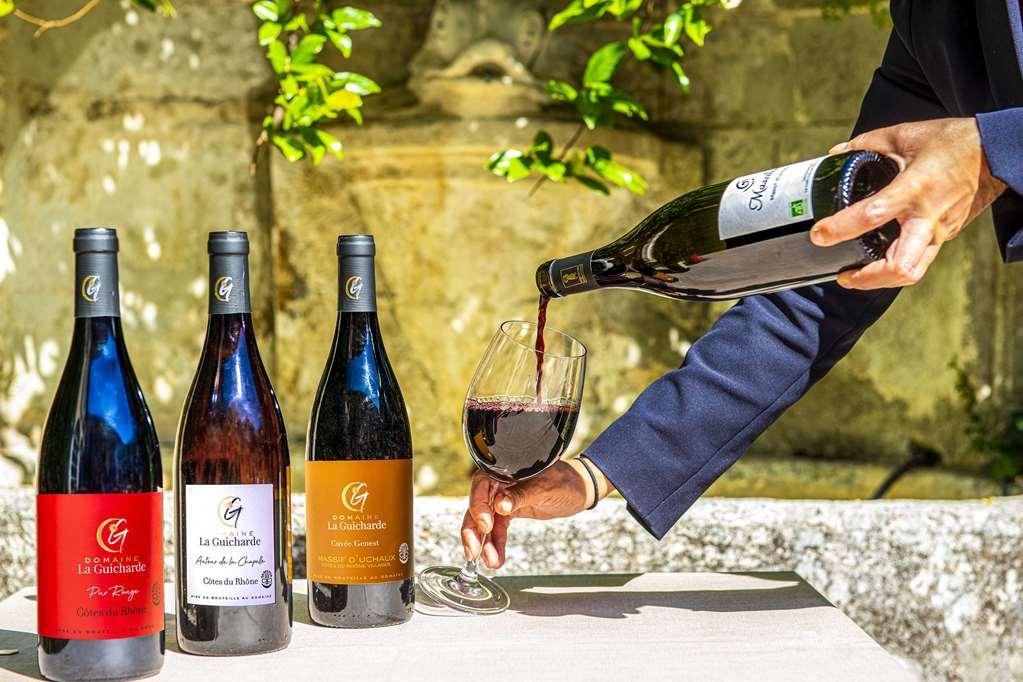 Chateau De Massillan Uchaux Restaurant photo