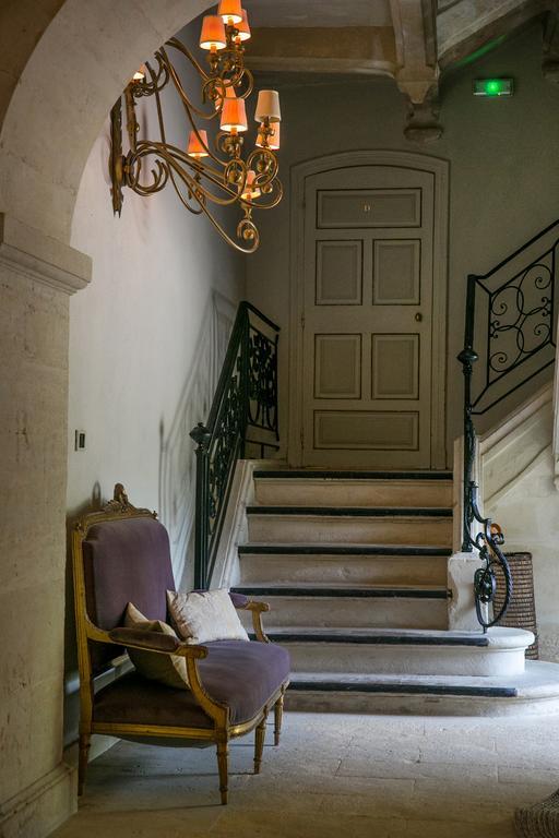 Chateau De Massillan Uchaux Exterior photo